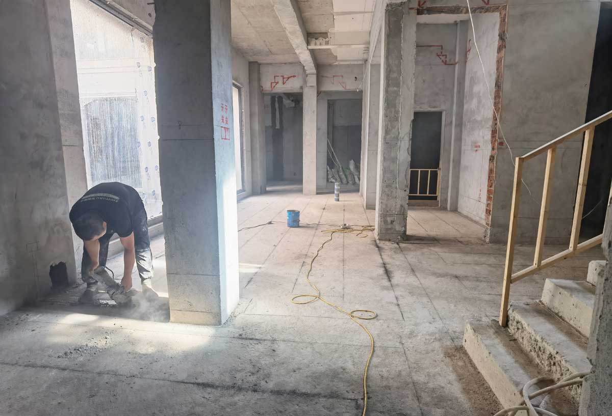 杭州绿城伍重院别墅地下室潮湿解决方案